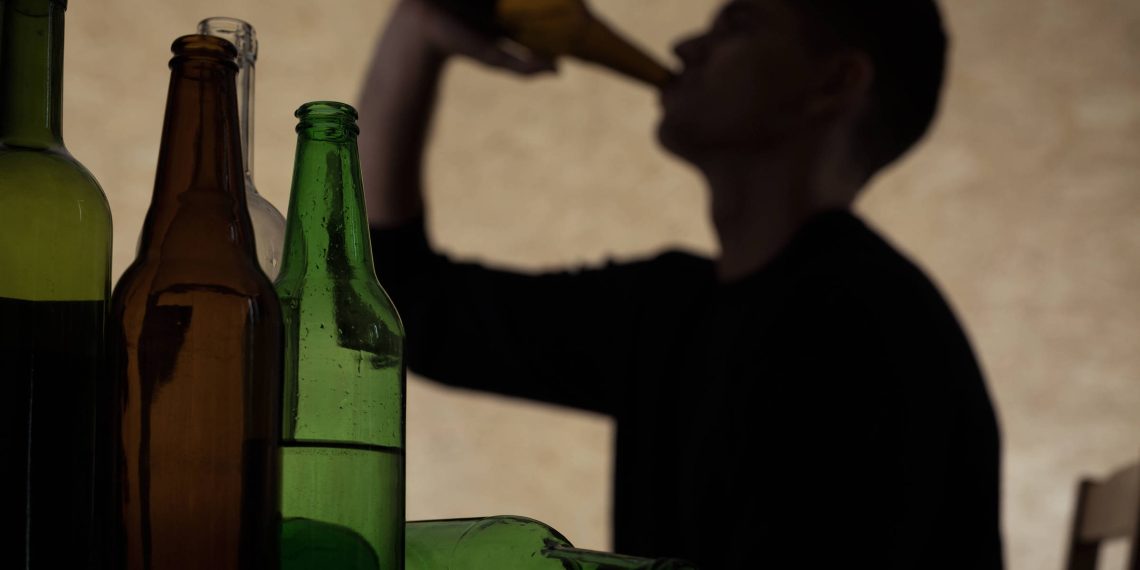 Bebidas adulteradas com metanol causam intoxicação de 9 pessoas em SP