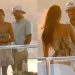 Zac Efron e Nina Dobrev passeiam de barco na Itália e fãs apontam novo romance