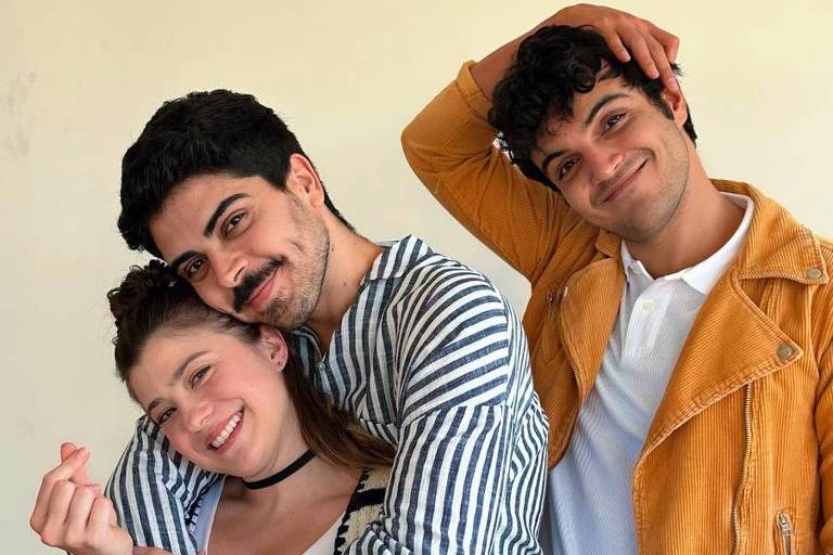 Espetáculo ‘Música para Morrer de Amor’ celebra 15 anos de companhia teatral