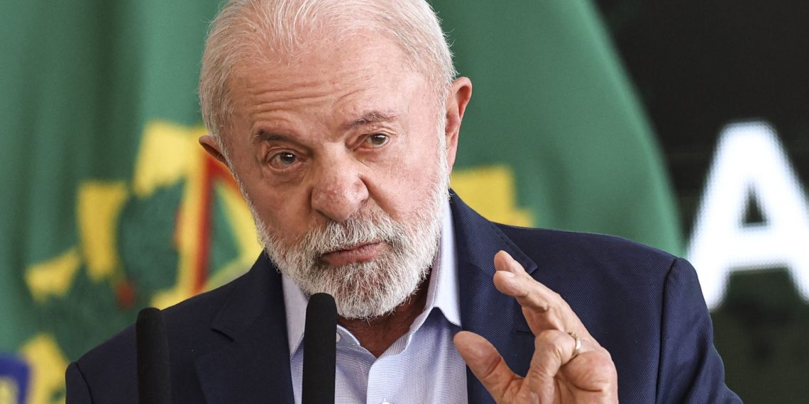 Lula viaja para Roma para abertura do Fórum Mundial da Alimentação
