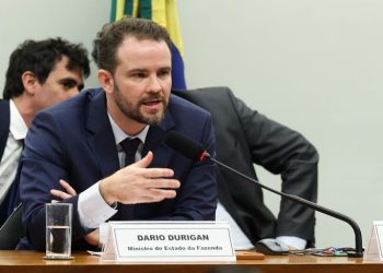 Durigan diz ser contra qualquer compensação ao fim da escala 6×1