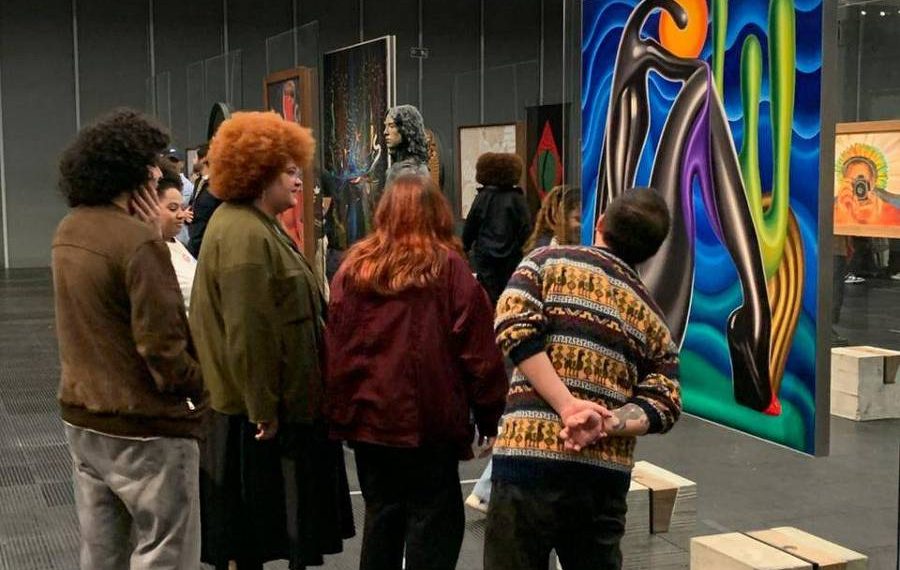 Masp depois da meia-noite tem clima de balada jovem no acervo