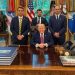 Flávio vê encontro com Trump como ativo político, e esquerda fala em distração da crise ‘Dark Horse’