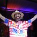 Com roda de samba e show de rock, advogado com câncer terminal festeja a vida no próprio velório
