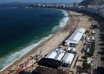 Marinha alerta para mar com ressaca e ondas de 3 metros na orla do Rio