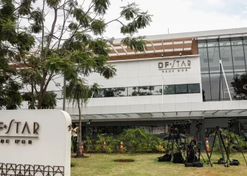 Cirurgia no ombro de Bolsonaro ocorreu sem intercorrências, diz equipe