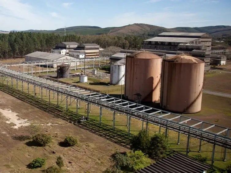 Especialistas e municípios criticam PL sobre minerais críticos