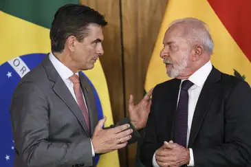 Avião brasileiro vai transportar alimentos entre cidades bolivianas