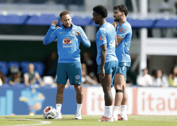 Ancelotti define seleção para jogo com Panamá e garante Neymar na Copa