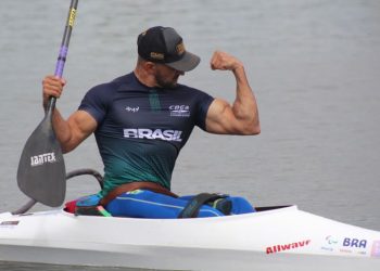 Brasil leva dois ouros na Copa do Mundo de canoagem e paracanoagem