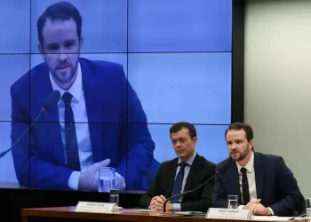 Durigan critica PEC que dá autonomia ao BC por criar “novo Poder”