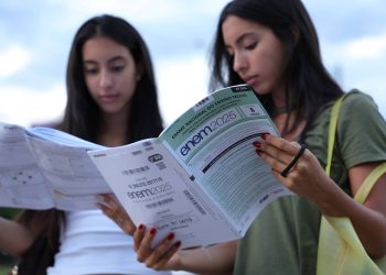Questões do Enem 2025 foram retiradas do cálculo da nota pela dificuldade; saiba quais