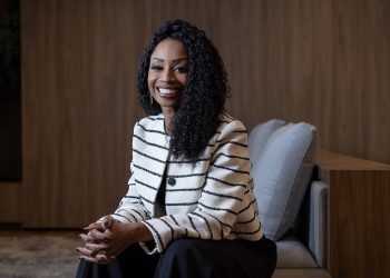 À frente de empresas de investimentos, executiva relata o que faz para ser ‘levada a sério’