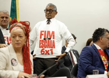 PEC do fim da escala 6×1 pode aumentar em até 30% o valor de cada hora extra