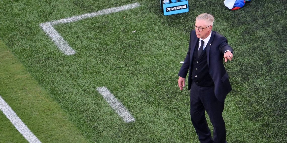 Empate na estreia expõe pressão sobre Ancelotti nos grupos de WhatsApp