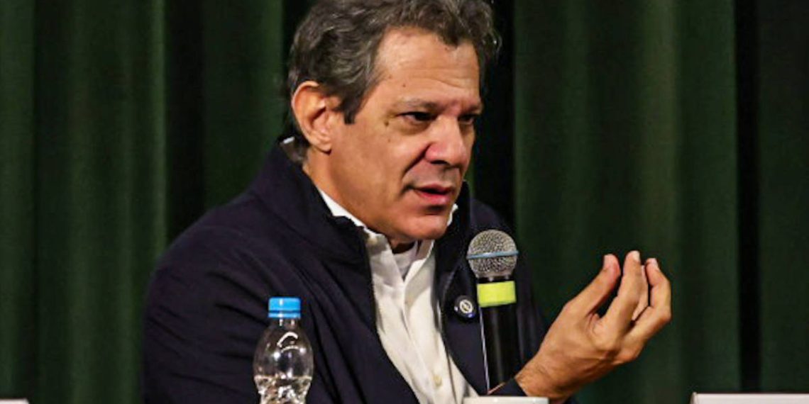 Haddad diz que Tarcísio peca ao criticar STF: ‘Mau exemplo’