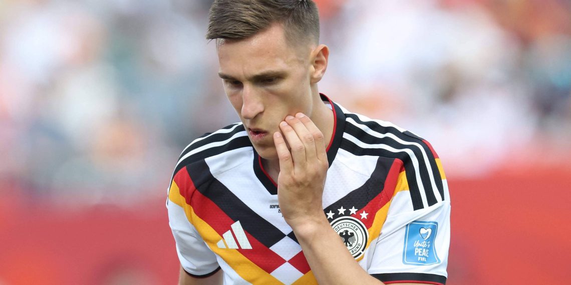 Com lesão no tornozelo, alemão Schlotterbeck está fora da Copa do Mundo