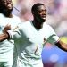 França aplica 4 a 1 na Noruega e termina em 1º no Grupo I da Copa