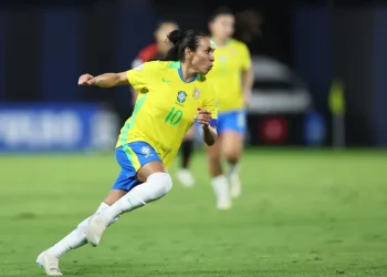 Seleção dos EUA enaltece Marta e já mira a Copa Feminina no Brasil