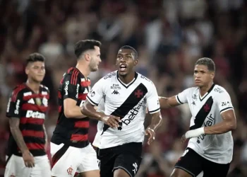 Rayan destaca papel defensivo do ataque em trabalho de Ancelotti