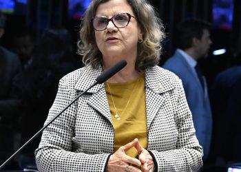 Lula anuncia Teresa Leitão como nova liderança do governo no Senado