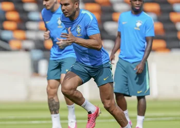 Brasil fecha preparação para duelo contra Japão, 1º mata-mata da Copa