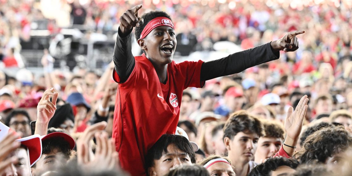 No Canadá, futebol destrona o hóquei entre crianças e adolescentes