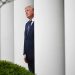 Trump está passando os EUA para trás