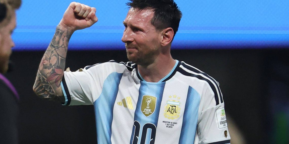 Messi 2026 passa menos e chuta mais que Messi 2022