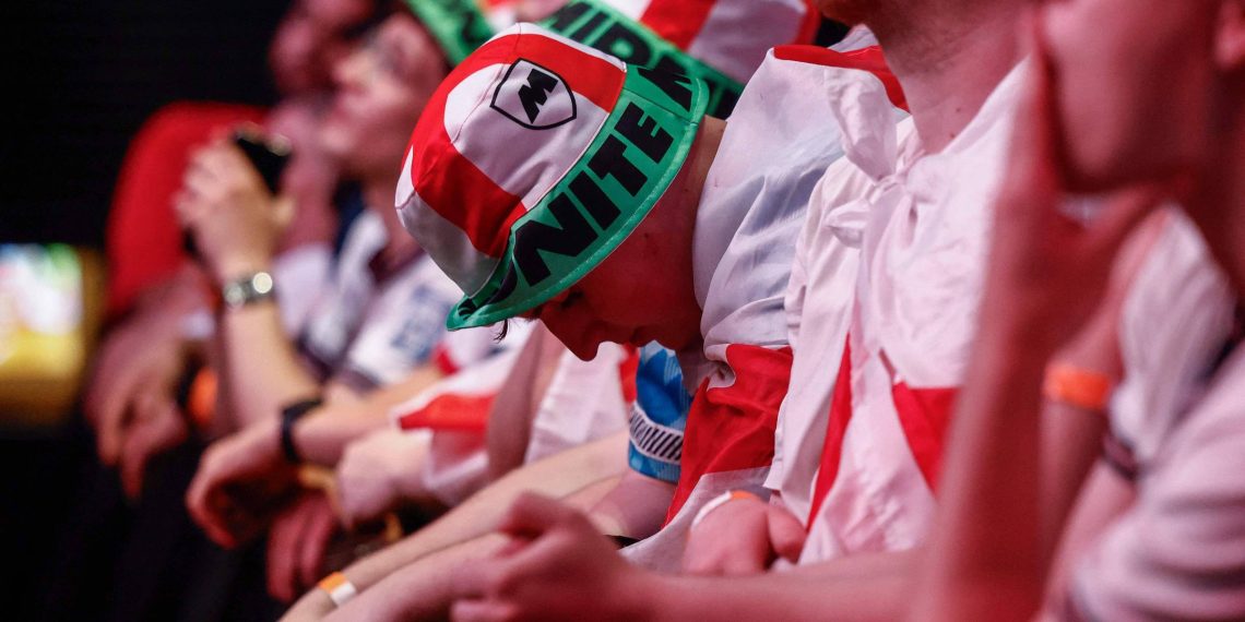 Nos pubs de Londres, da euforia à desolação em sete minutos na derrota da Inglaterra