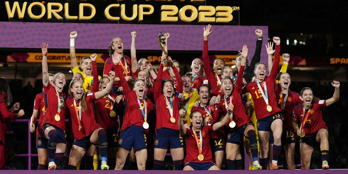 Finalista da Copa masculina, Espanha pode “unificar” títulos mundiais