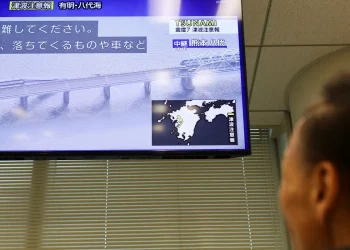 Terremoto no Japão causa falta de energia e interrompe transporte