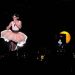 Rosalía faz show sensorial e diz realizar um sonho no Rio