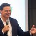 Candidato ao Governo do Paraná pelo PSD, Sandro Alex participa de sabatina Folha/UOL nesta segunda