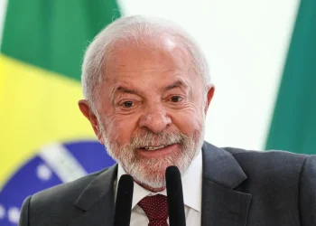 Lula diz que só acatará indicação de embaixador dos EUA após eleições